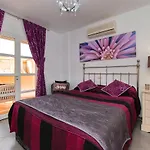 Amazing 2 Bedroom Location Appartamento *