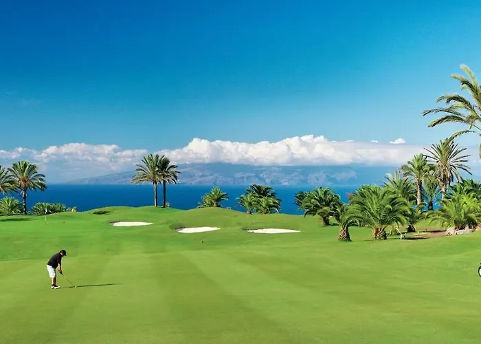 Amazing 2 Bedroom Location * Costa Adeje (Tenerife)