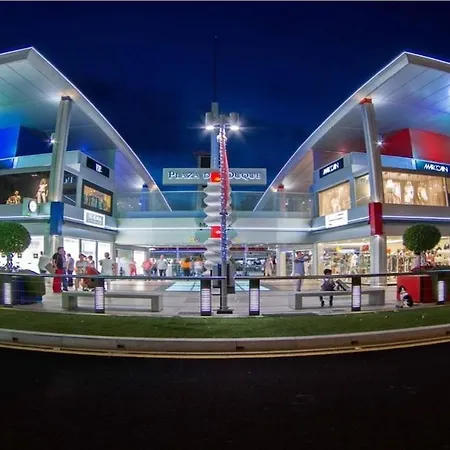 Amazing 2 Bedroom Location